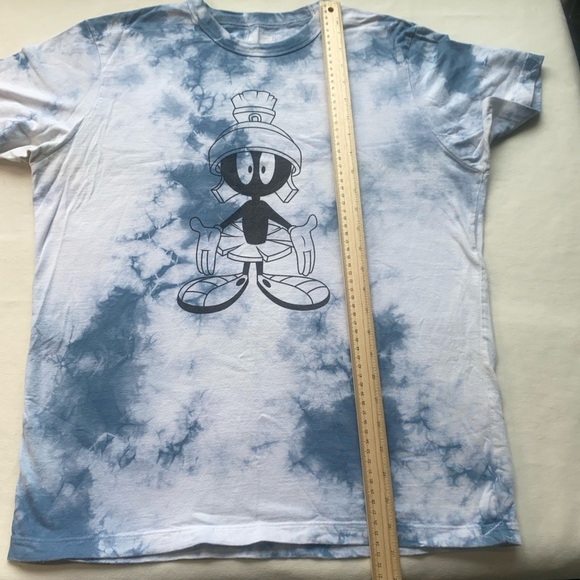 Tailgate Marvin the Martian Tie Dye Tee size M 
Looney Tunes Retro Cartoon Shirt - Picture 5 of 8